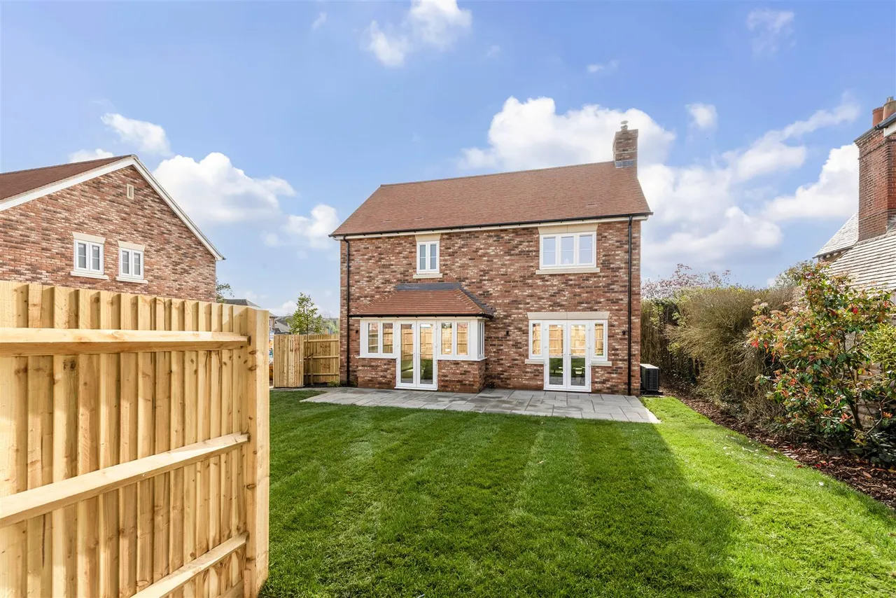 Warsash Road, Warsash, photo 17