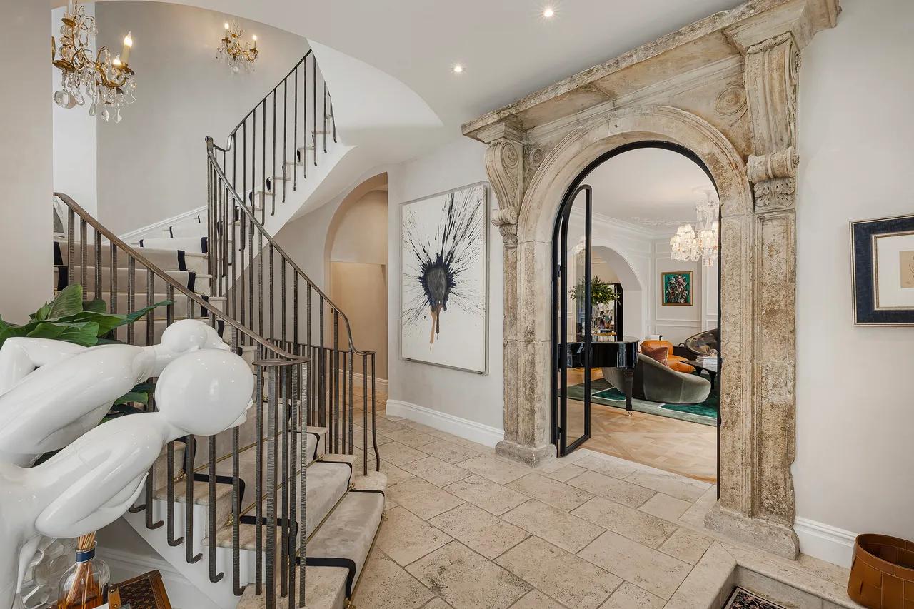 Ladbroke Terrace, Notting Hill, London, photo 9