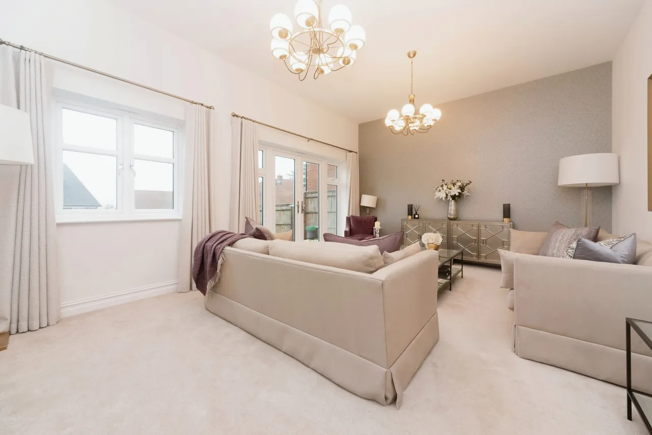 Consort Drive, Leatherhead, KT22, photo 14