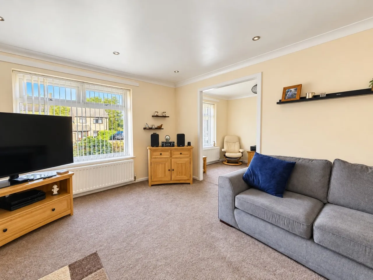 Sunnybank Close, Scholes, BD19, photo 6
