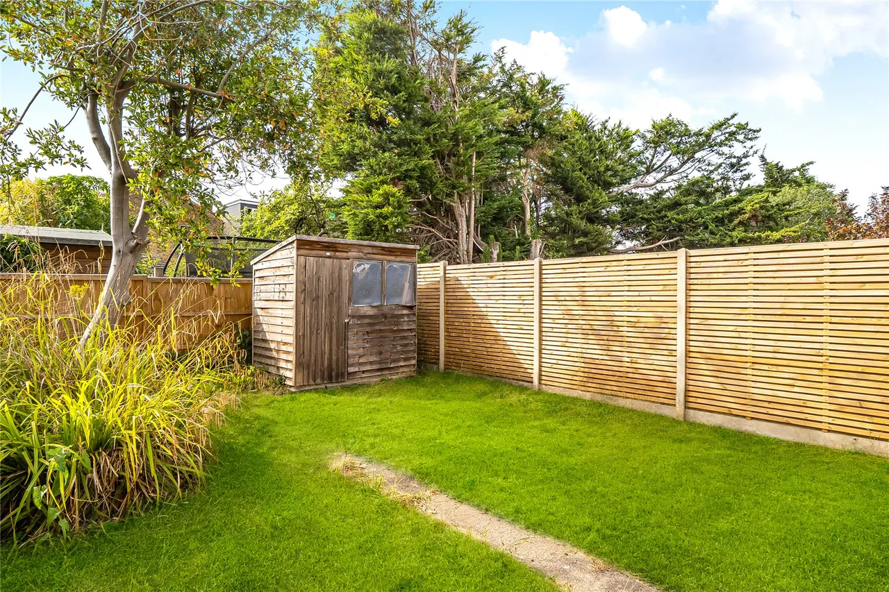 Douglas Road, Surbiton, KT6, photo 4