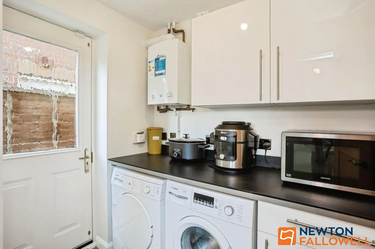 Dover Close, Grantham, NG31, photo 10