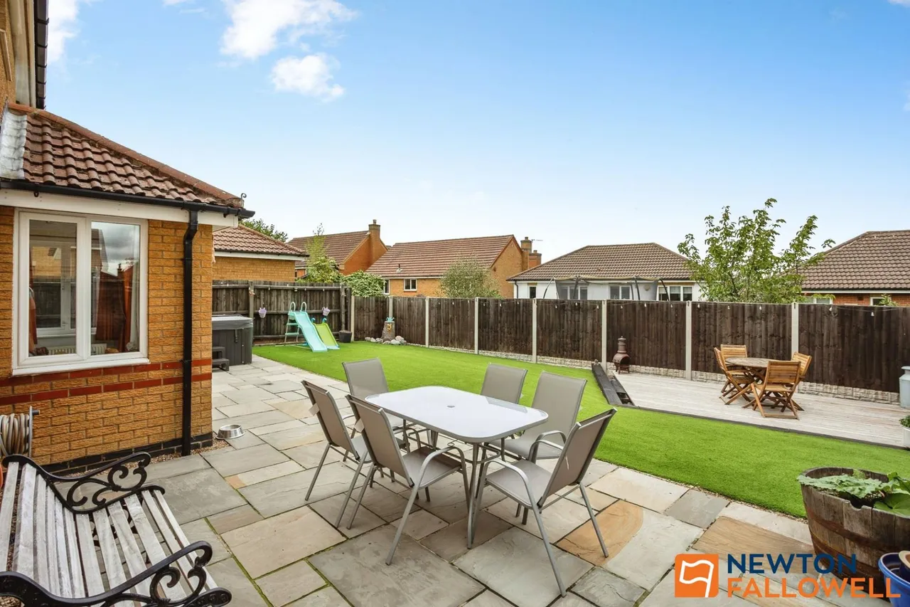 Dover Close, Grantham, NG31, photo 14