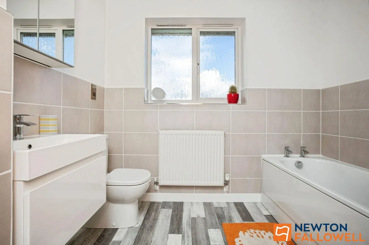 Dover Close, Grantham, NG31, photo 24