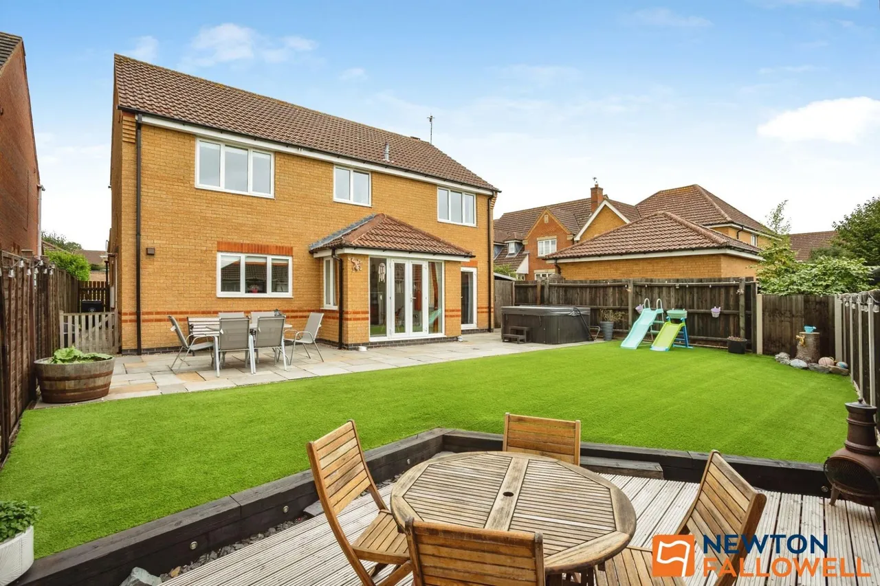 Dover Close, Grantham, NG31, photo 12
