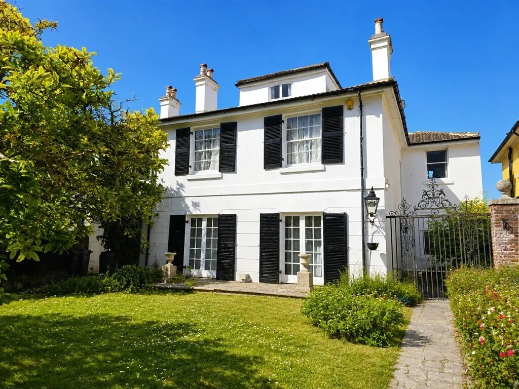 6 bed house for sale — Bury Road, GOSPORT