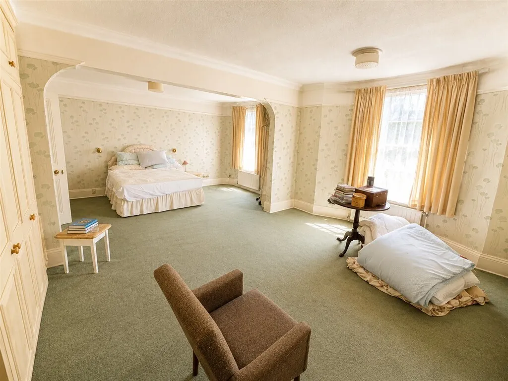 Bury Road, GOSPORT, photo 8