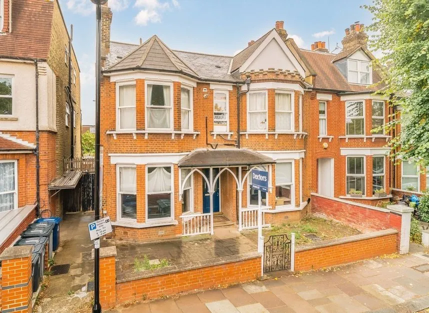 flat to rent — Goldsmith Avenue, London, W3
