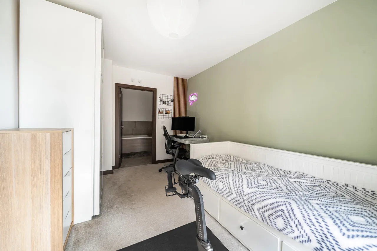 Sydney Road, Watford, WD18, photo 13