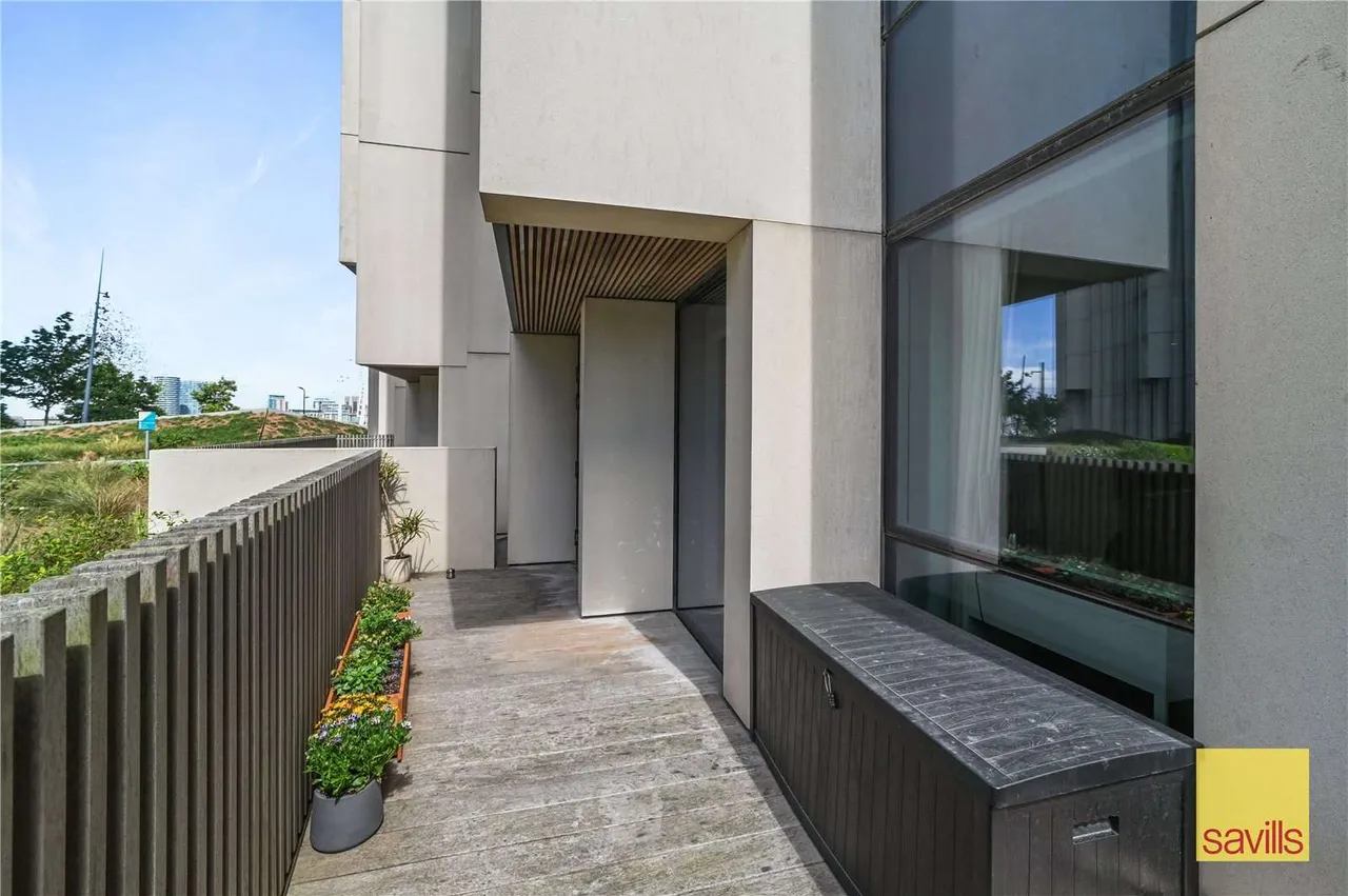 Cutter Lane, Greenwich, SE10, photo 17