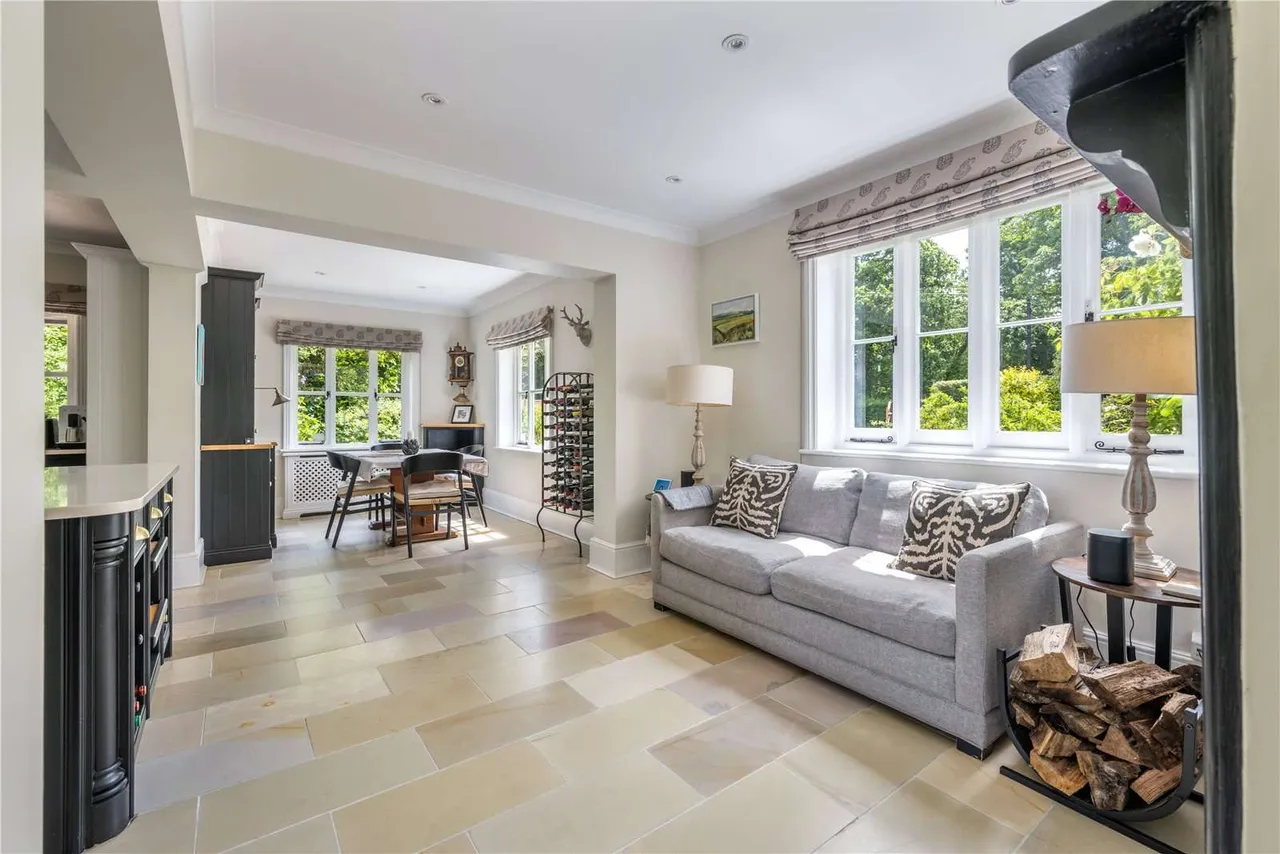 Nyewood, Petersfield, West Sussex, GU31 5HY, photo 8