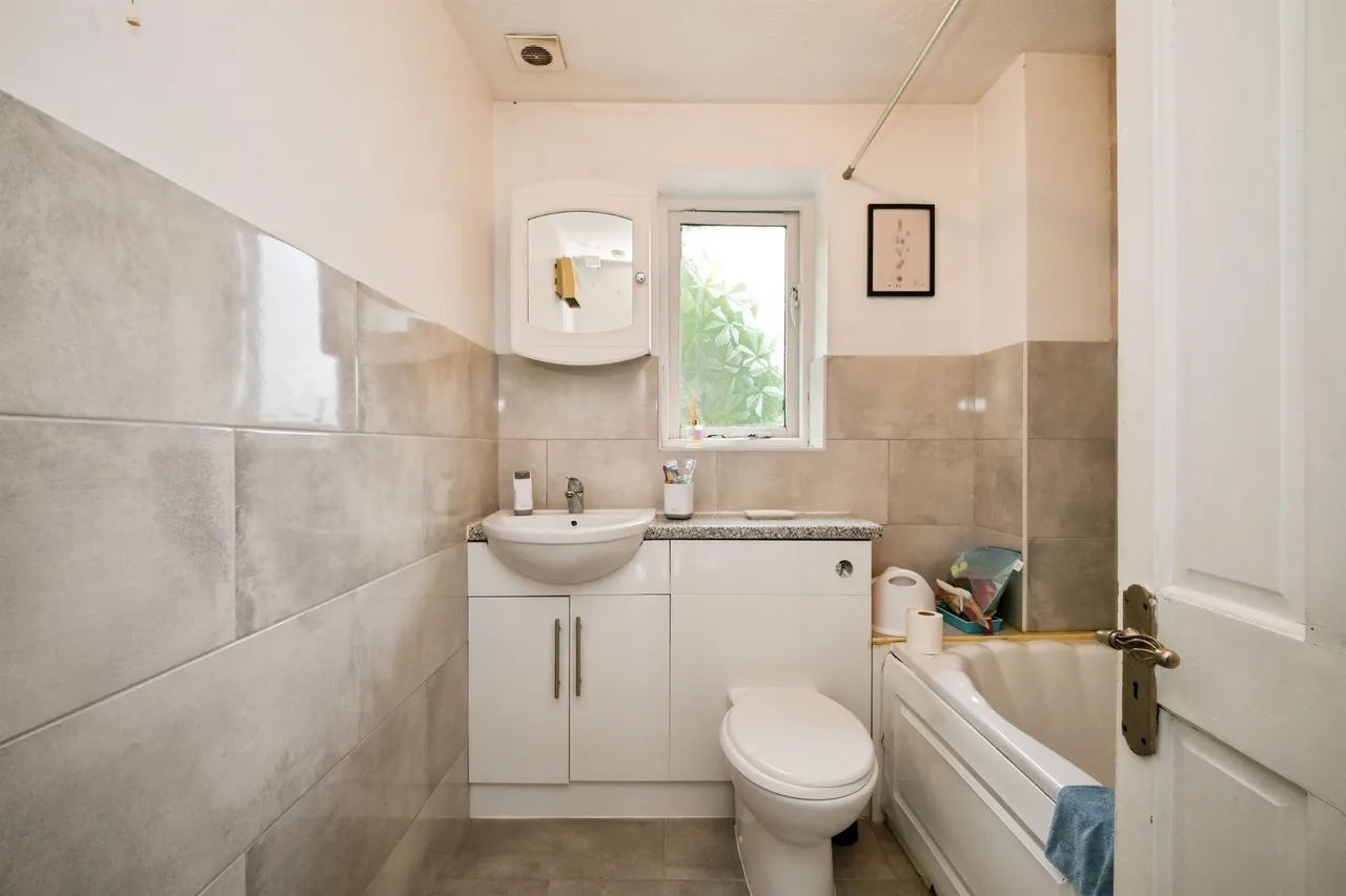 Hollybush Way, Cheshunt, EN7, photo 12