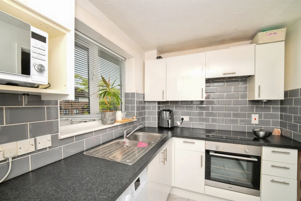 Hollybush Way, Cheshunt, EN7, photo 5
