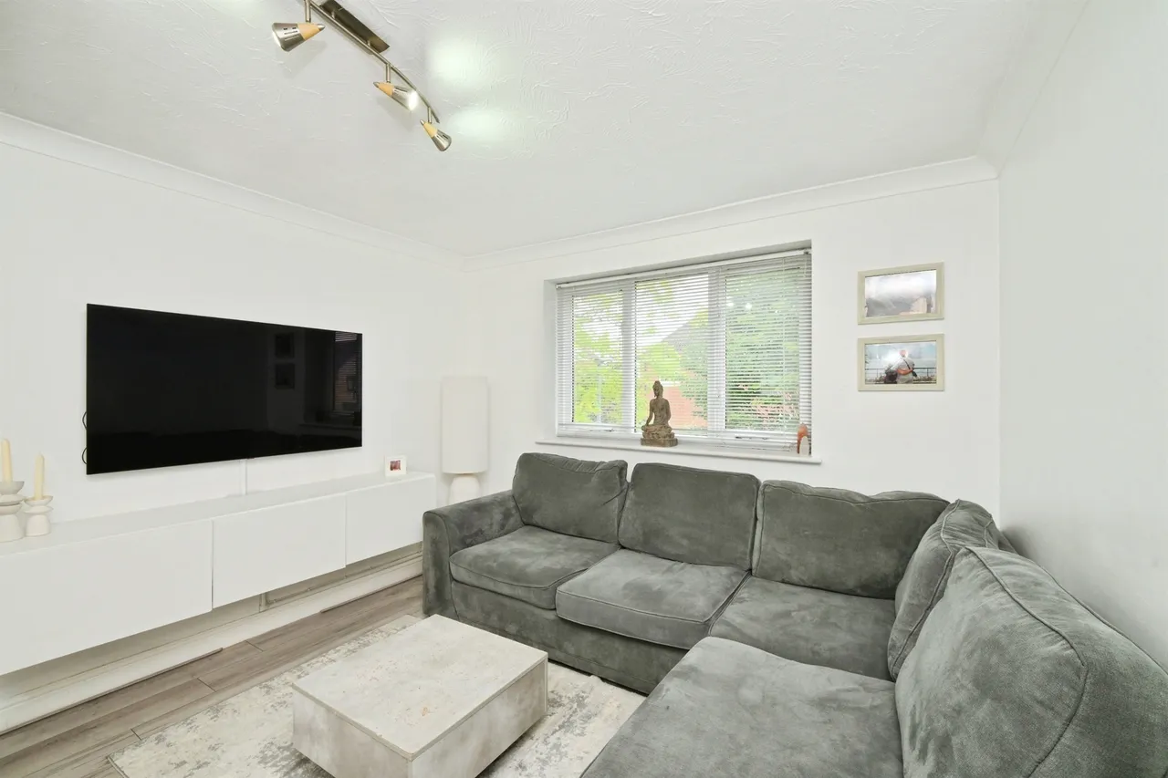 Hollybush Way, Cheshunt, EN7, photo 2