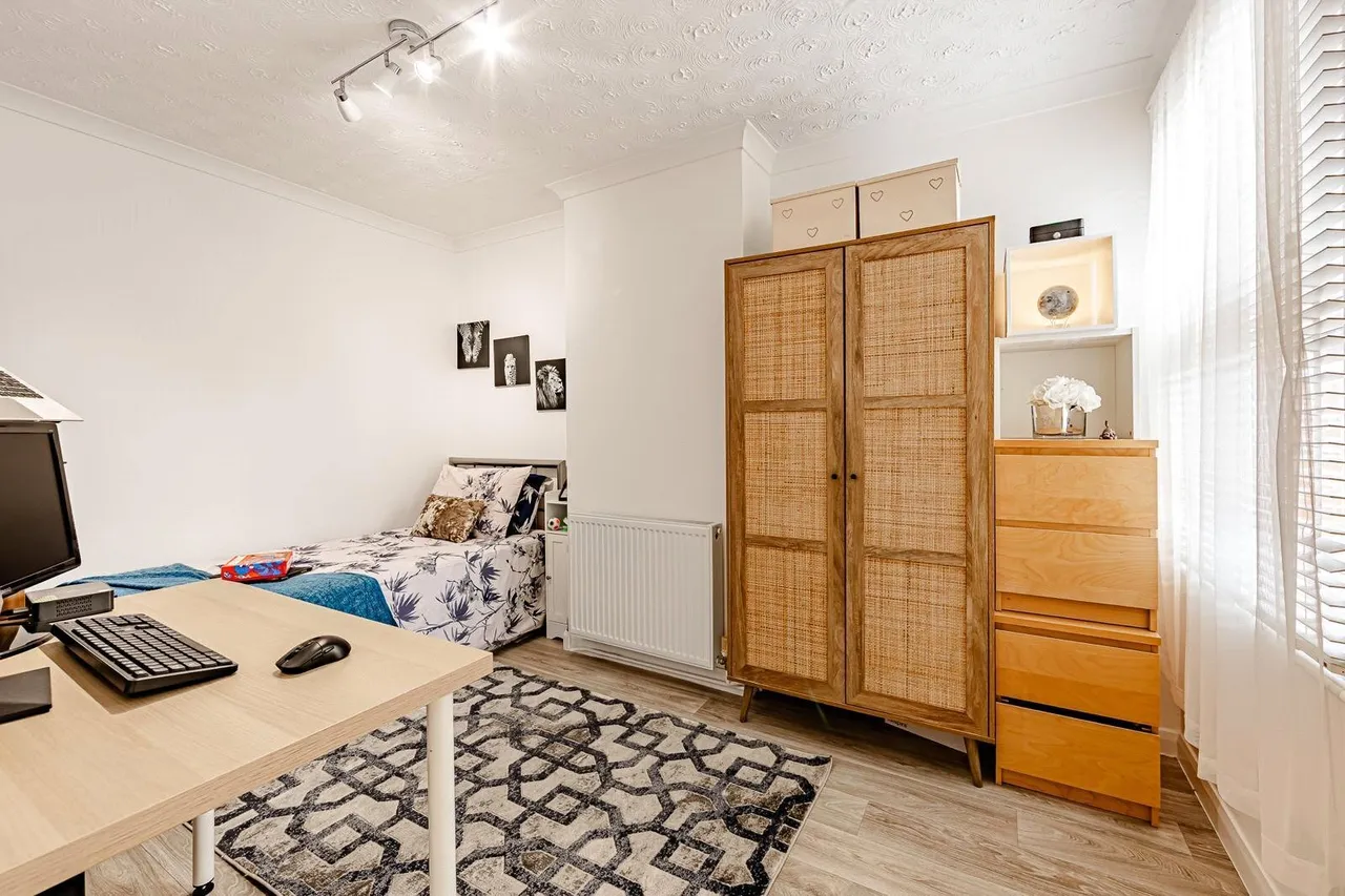 Old Heath Road, Colchester, CO1, photo 18