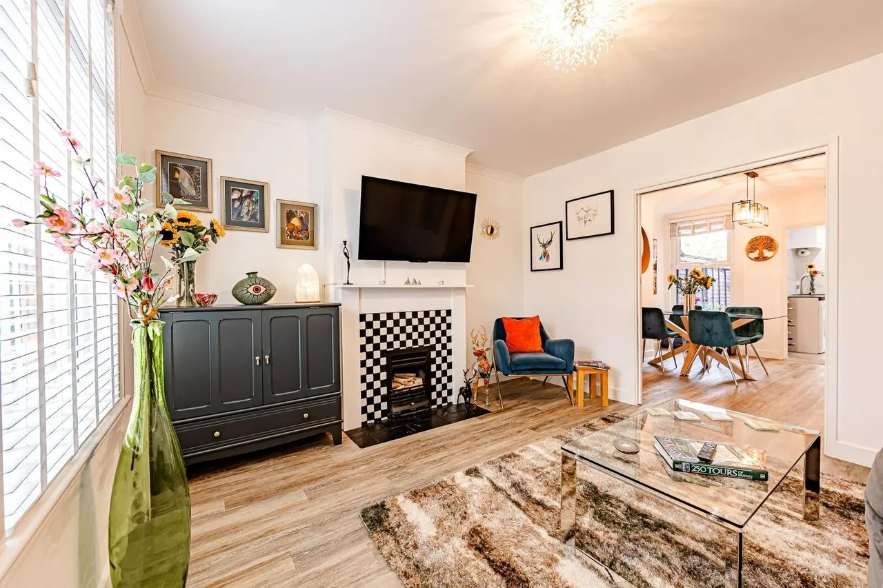 3 bed house for sale, Old Heath Road, Colchester, CO1