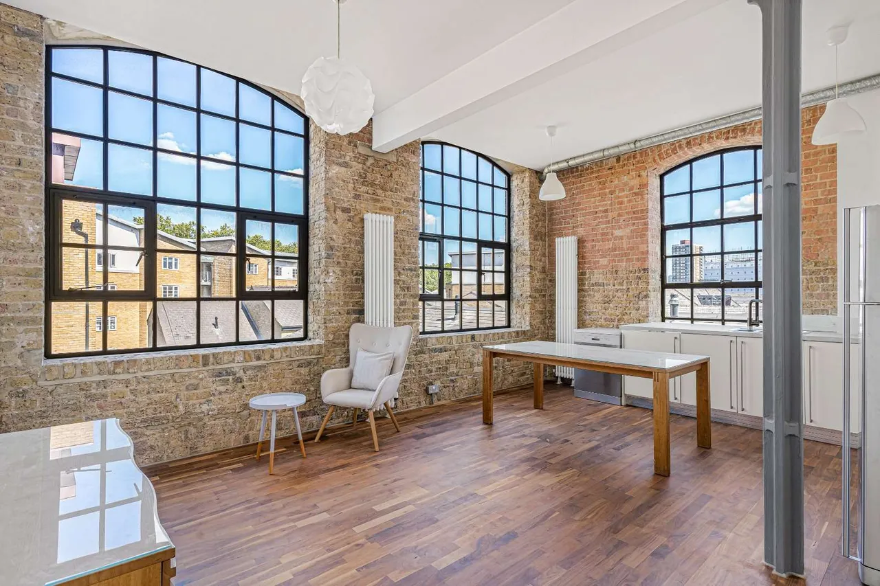 2 bed flat for sale — Gunmakers Lane, London, E3 5SB