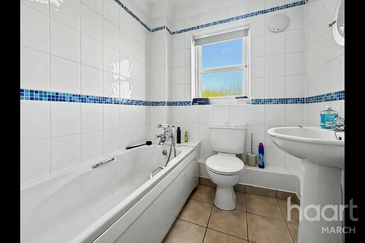 Old Bakery Close, Wimblington, PE15, photo 9