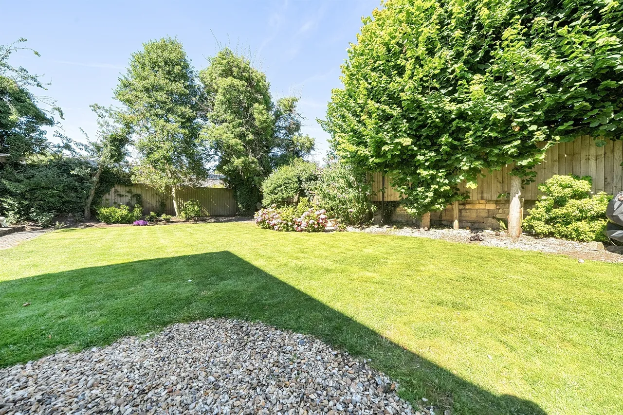 London Road, Marlborough, SN8, photo 15