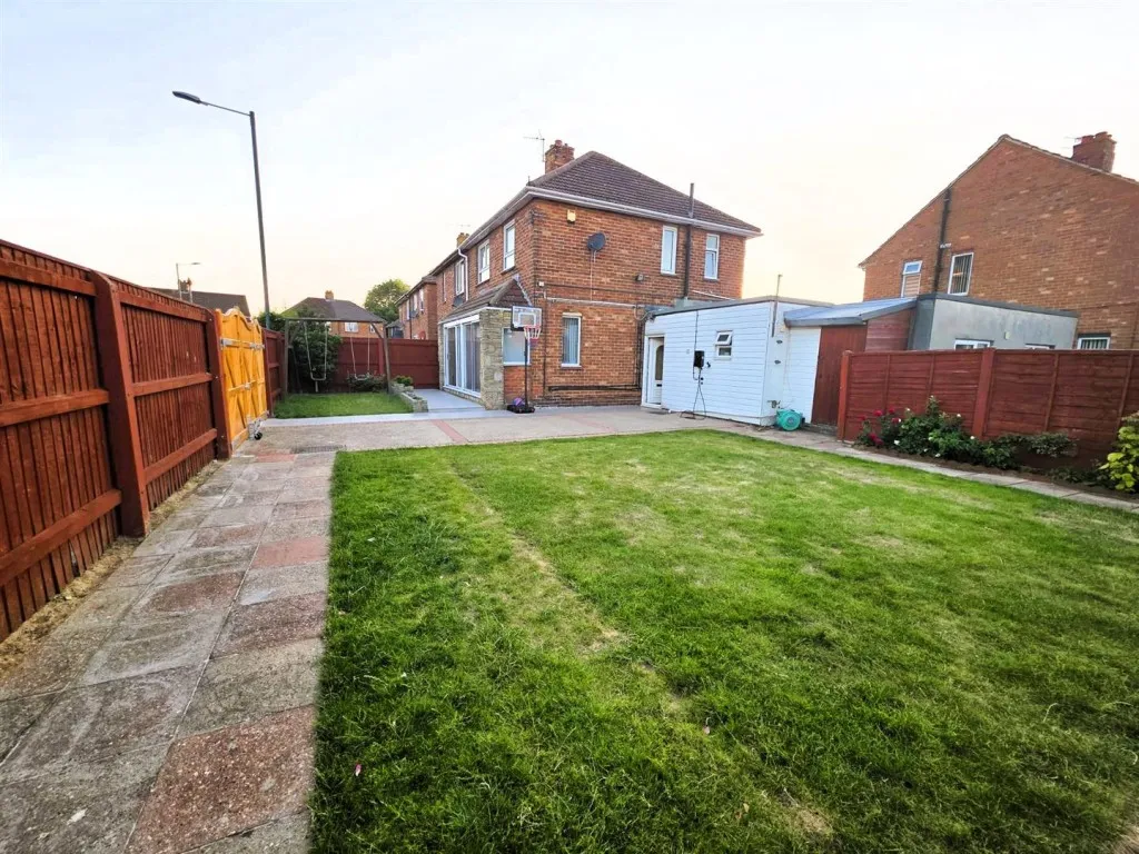 Pershore Avenue, Grimsby, DN34, photo 3