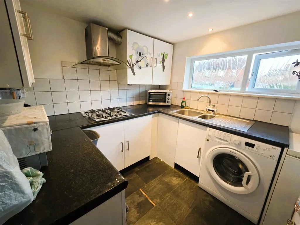 Pershore Avenue, Grimsby, DN34, photo 16
