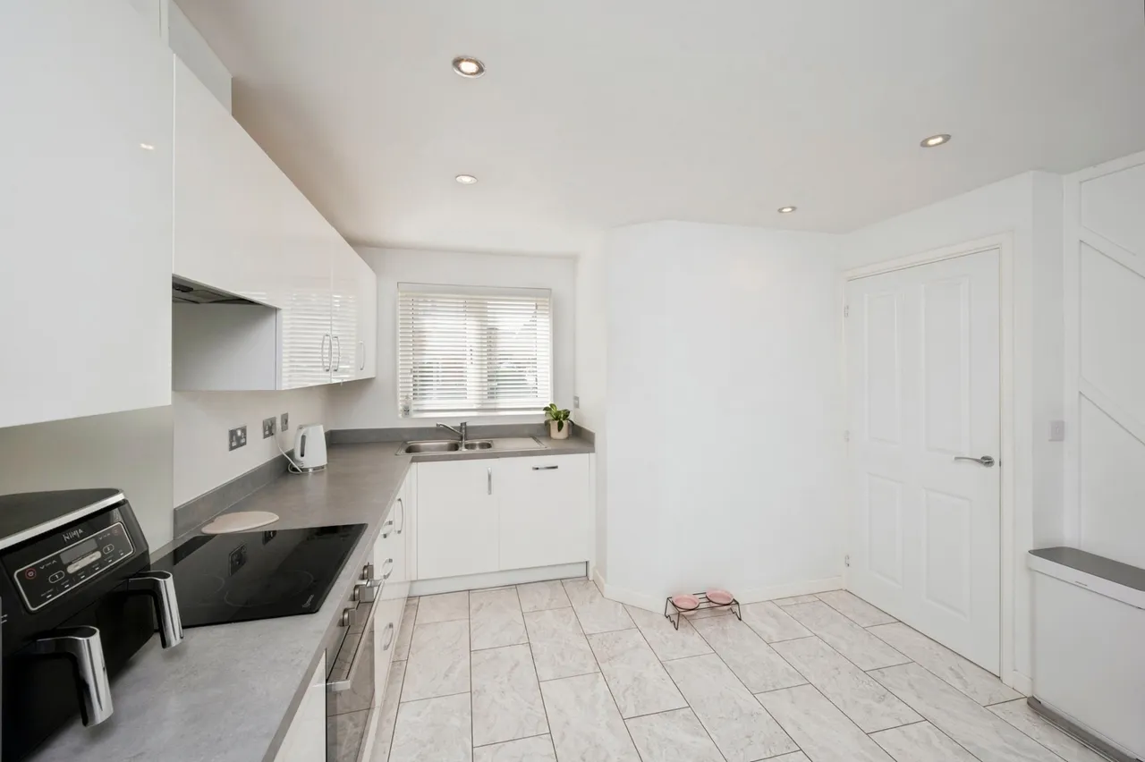 Corbett Chase, Gedling, Nottingham, Nottinghamshire, NG4, photo 6