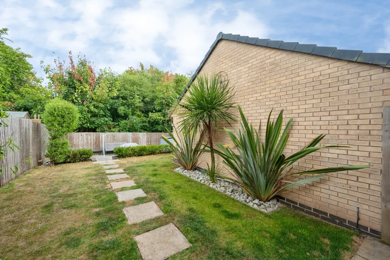 Corbett Chase, Gedling, Nottingham, Nottinghamshire, NG4, photo 4