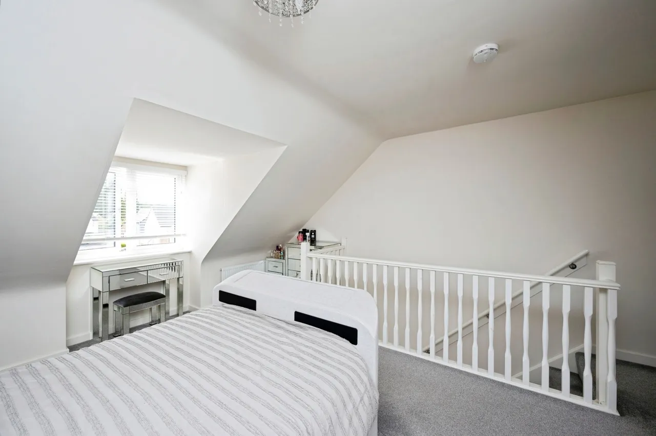 Corbett Chase, Gedling, Nottingham, Nottinghamshire, NG4, photo 15