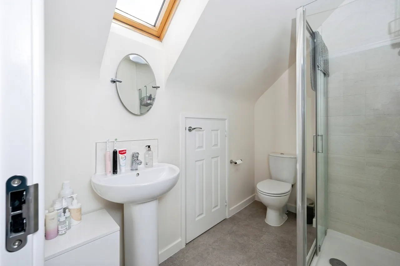 Corbett Chase, Gedling, Nottingham, Nottinghamshire, NG4, photo 17