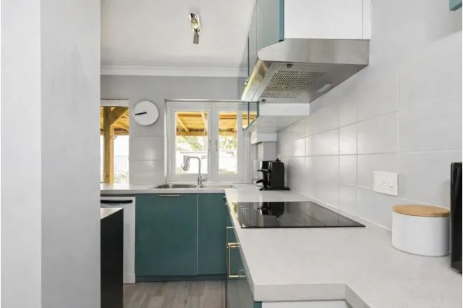 Bramblewood Close, Carshalton, photo 8
