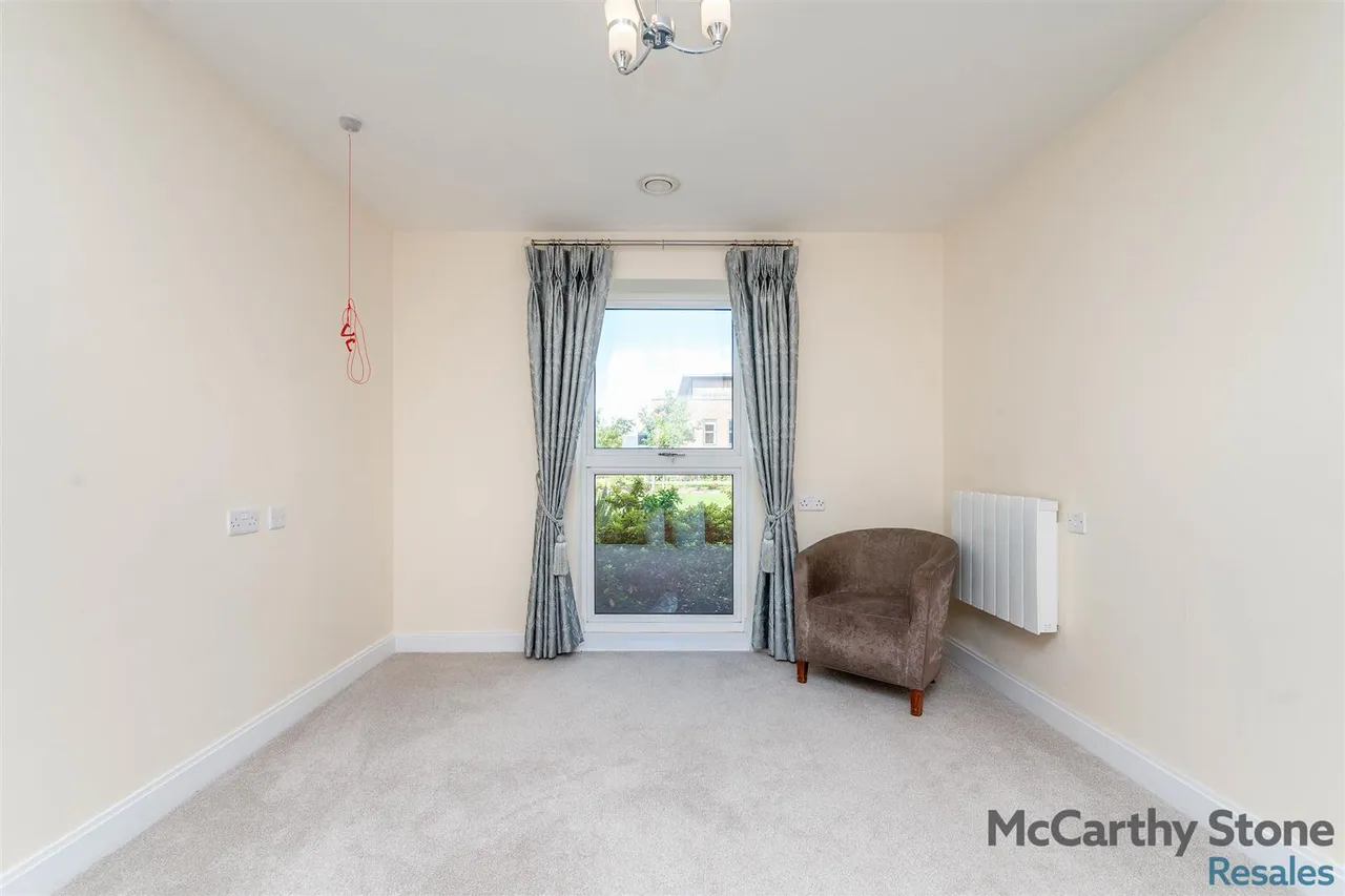 Springfield Close, Stratford-Upon-Avon, CV37, photo 12