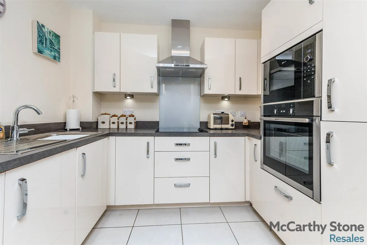 Springfield Close, Stratford-Upon-Avon, CV37, photo 7