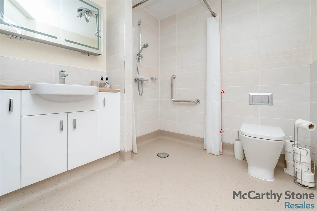 Springfield Close, Stratford-Upon-Avon, CV37, photo 14