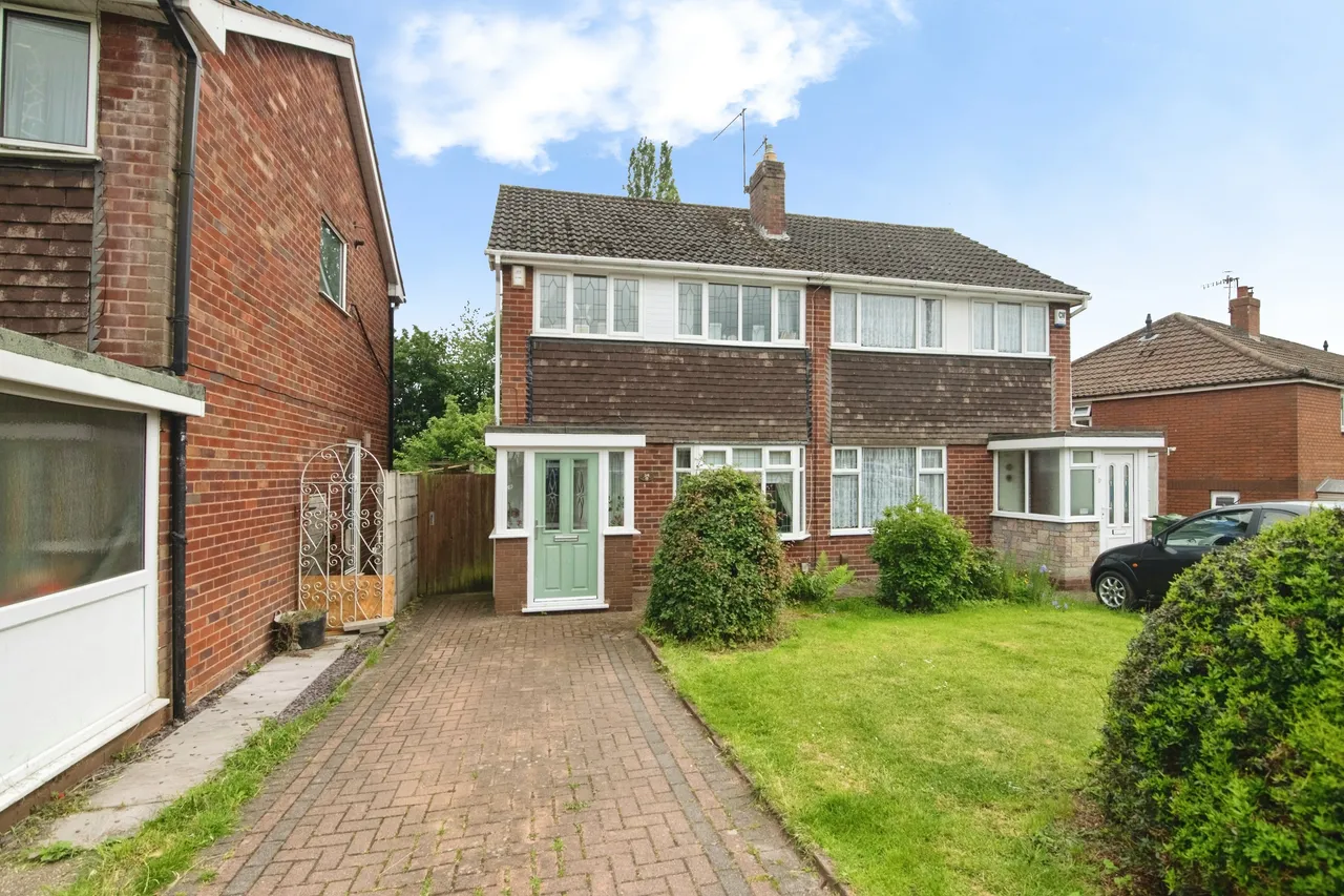 3 bed house for sale, Heydon Road, Brierley Hill, DY5
