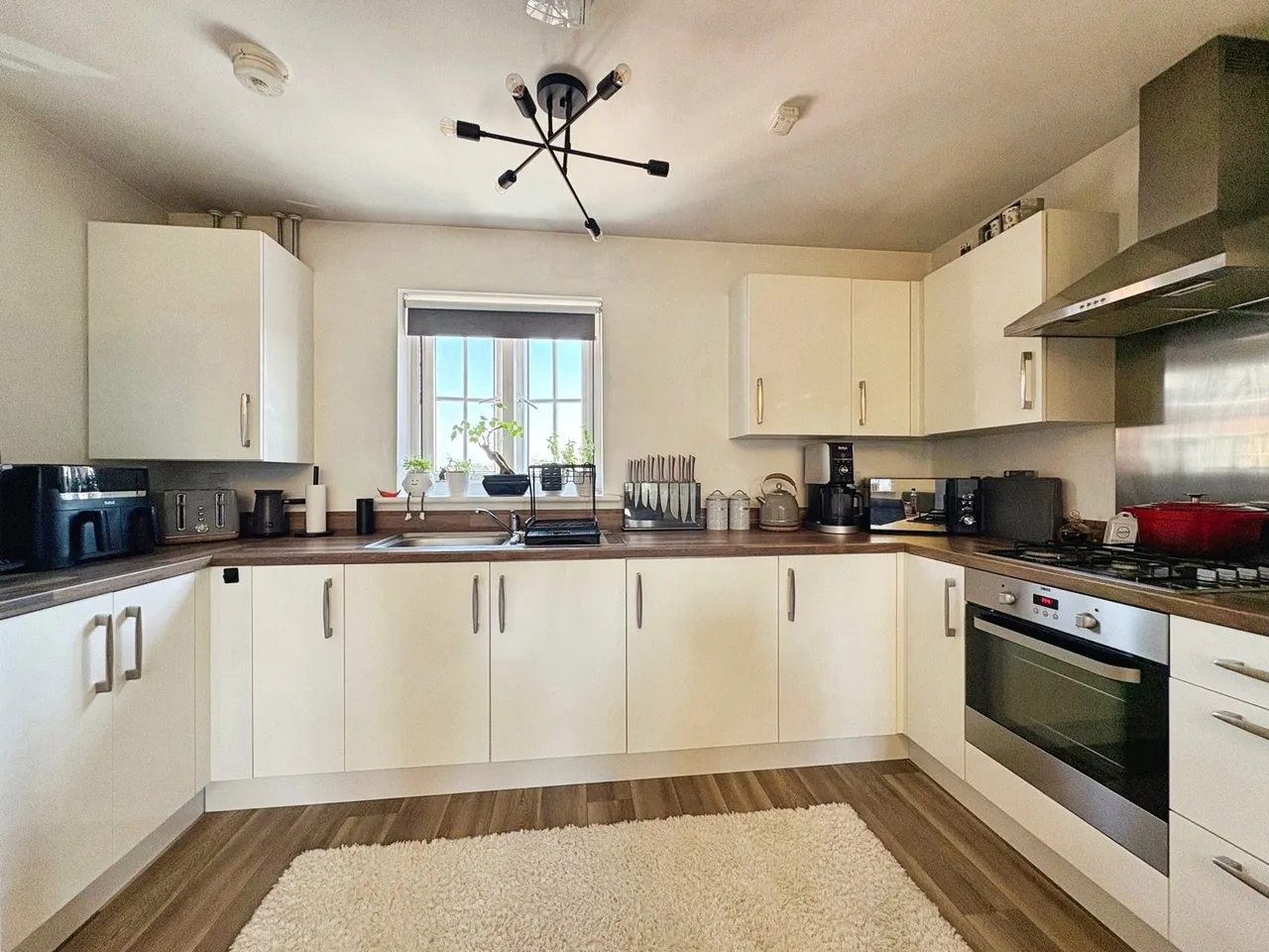 Charteris Close, Wellesley, GU11, photo 4