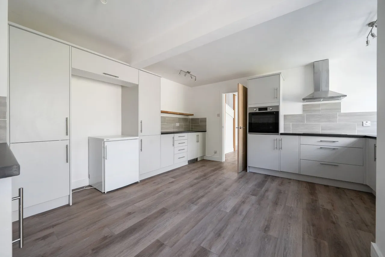 St. Matthews Close, Weston-Super-Mare, BS23, photo 6