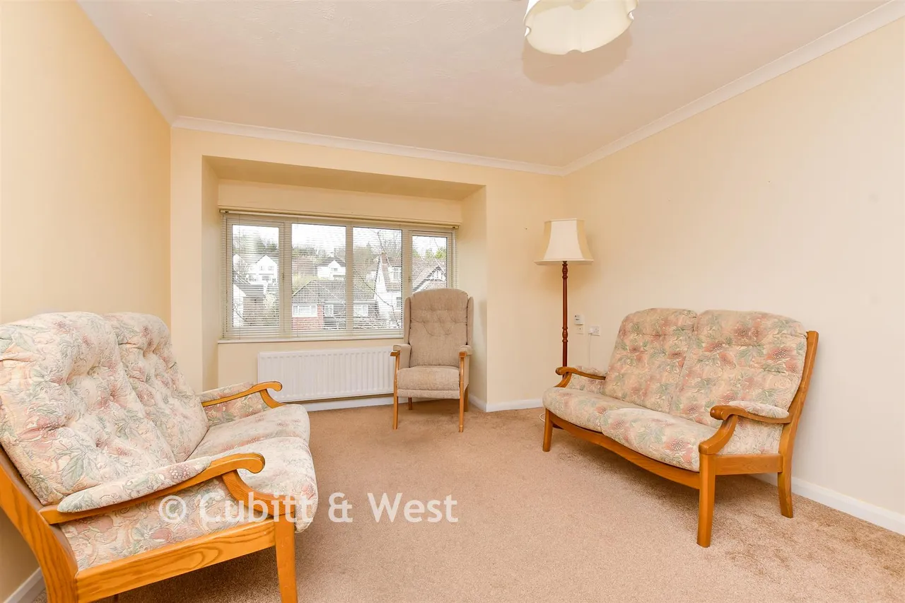 Brighton Road, Purley, CR8, photo 4