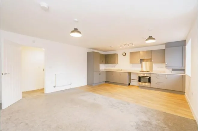 Peckham Chase, Eastergate, PO20, photo 13