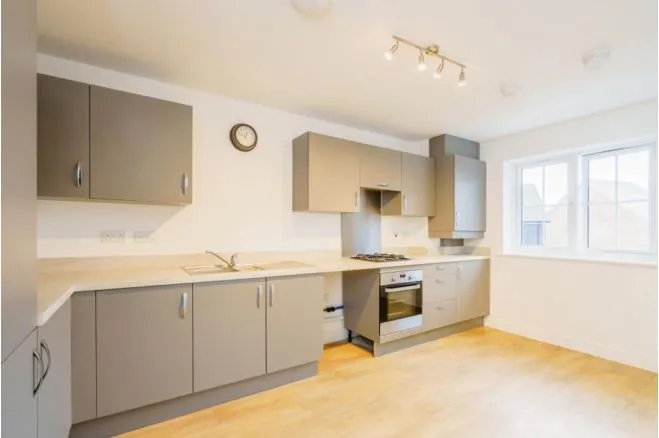 Peckham Chase, Eastergate, PO20, photo 12