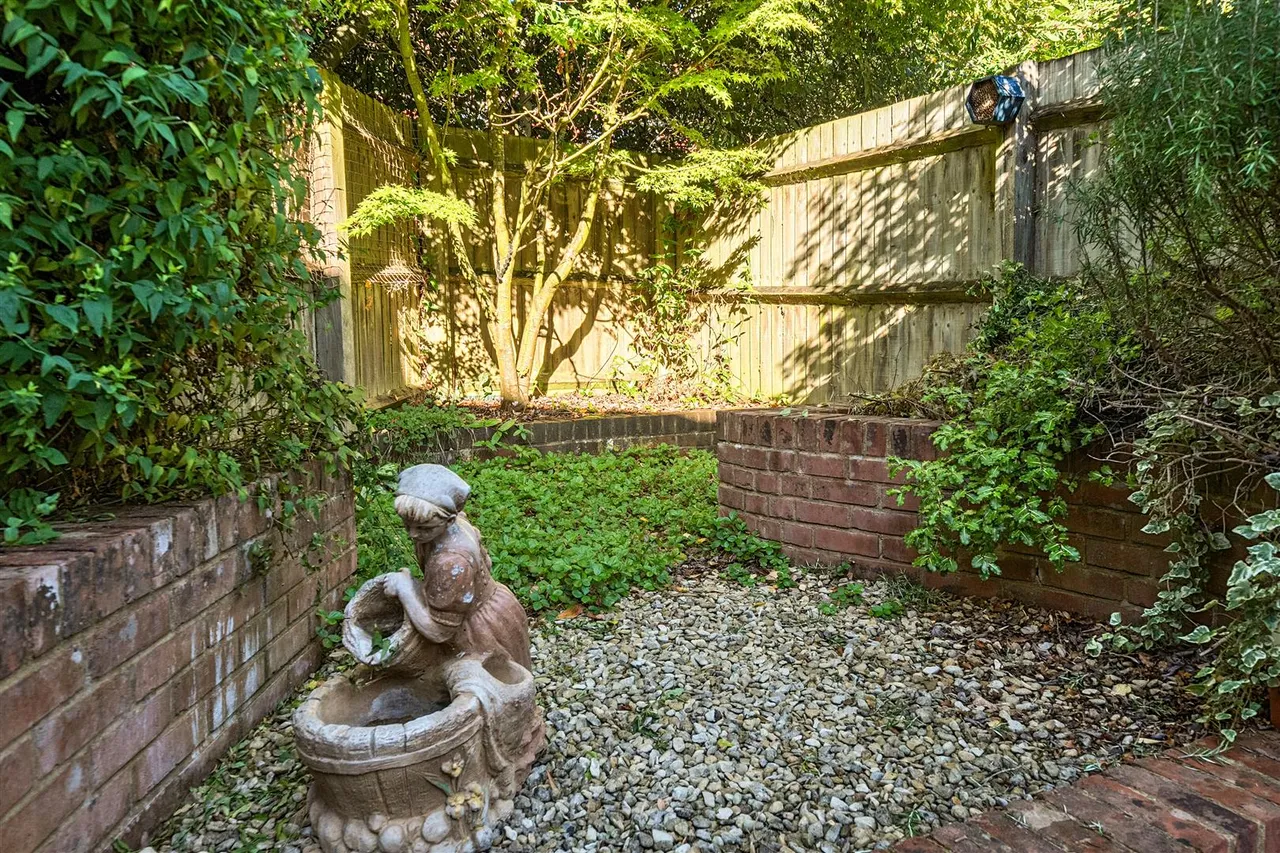 Green Lane, Devizes, SN10, photo 9