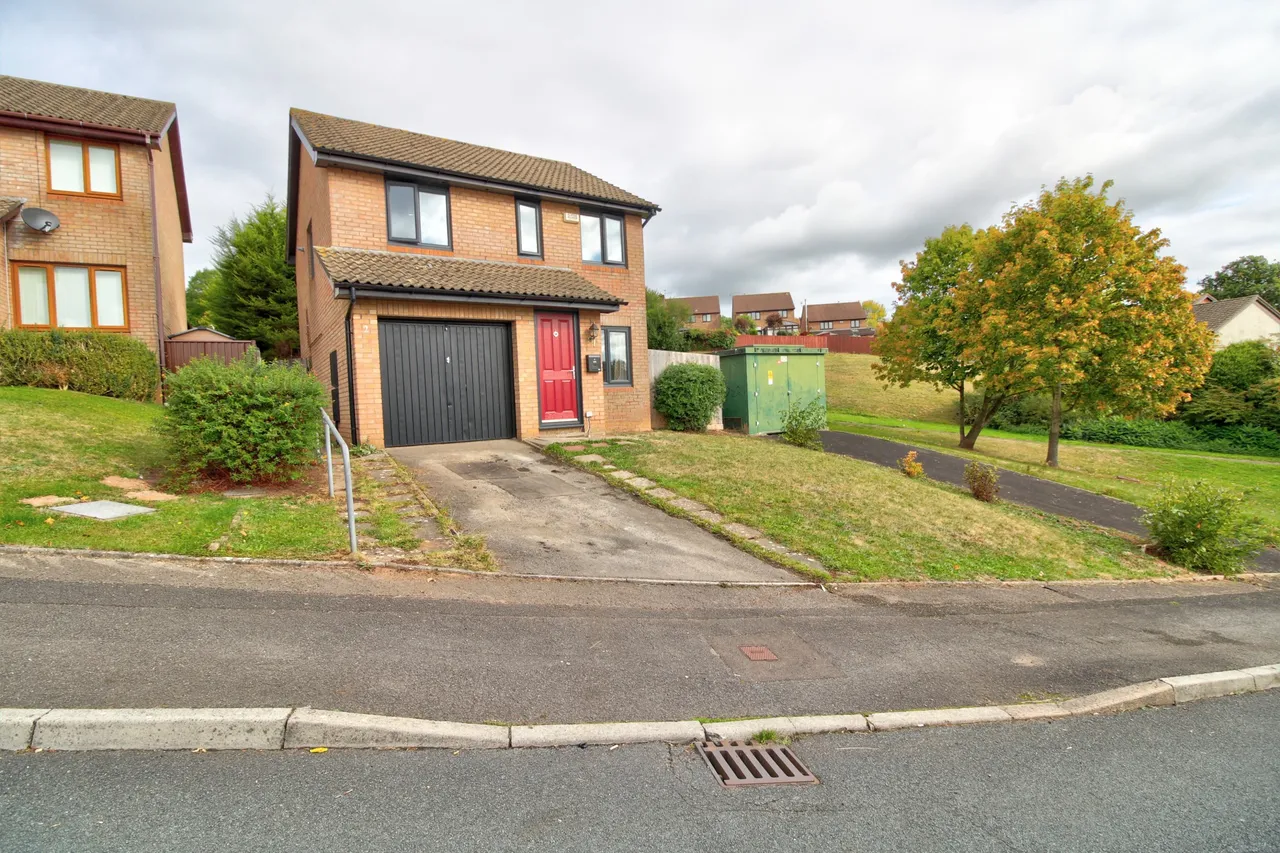 Kier Hardie Drive, Newport, NP19, photo 5