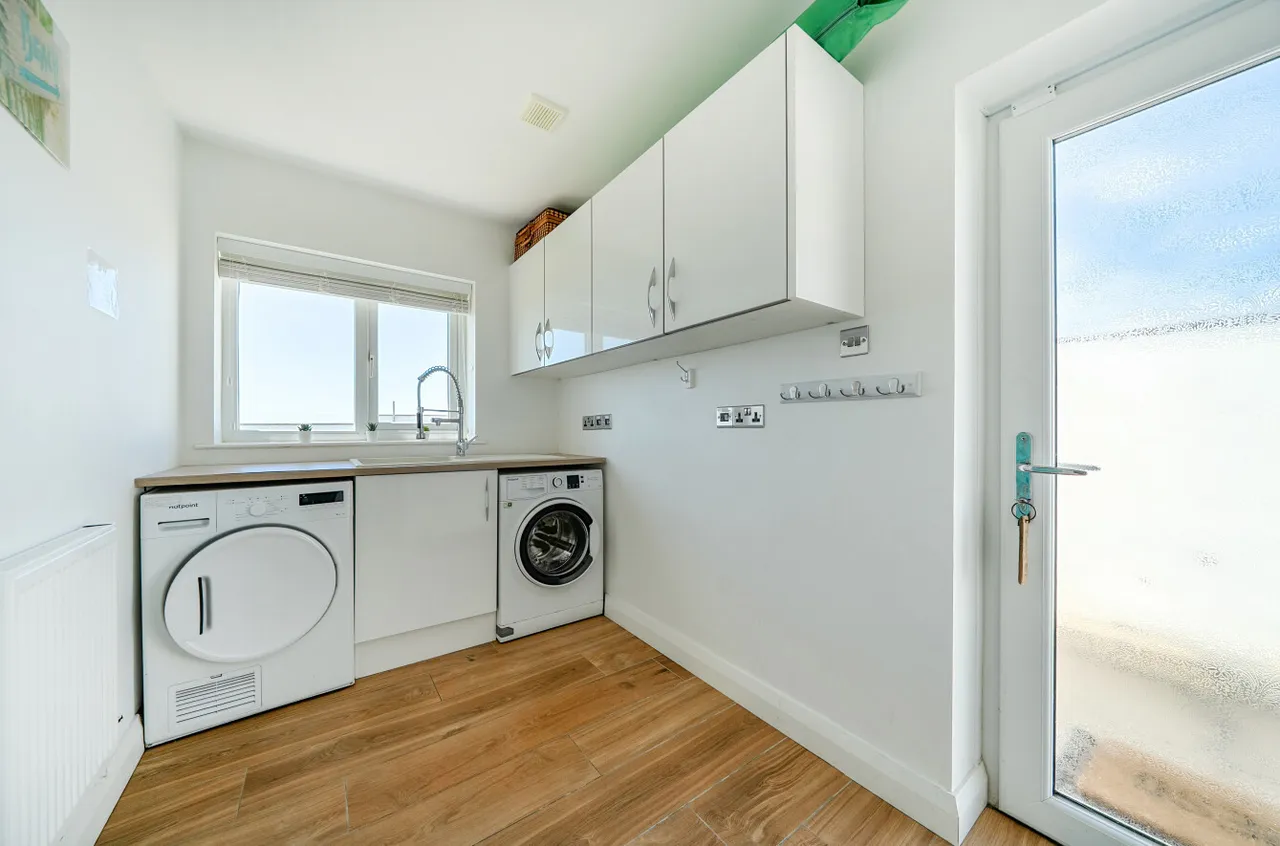 Sandilands Road, Tywyn, photo 18