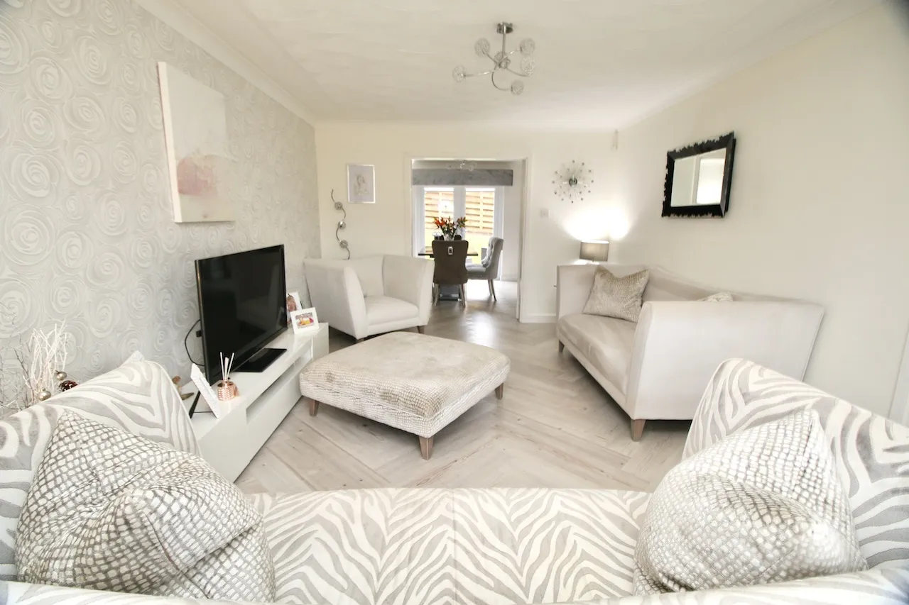 Glen Douglas Drive, Craigmarloch, Cumbernauld, G68 0DW, photo 4