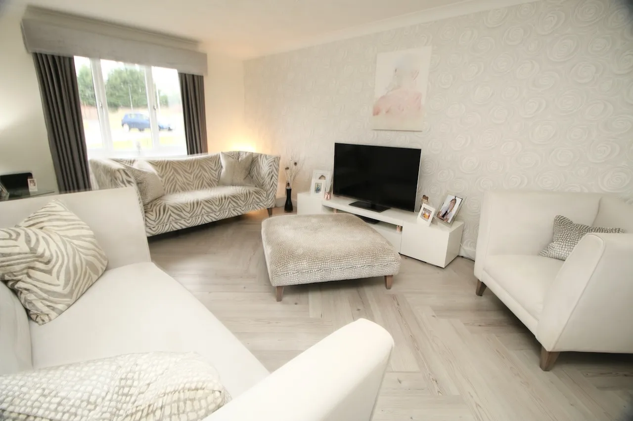 Glen Douglas Drive, Craigmarloch, Cumbernauld, G68 0DW, photo 5