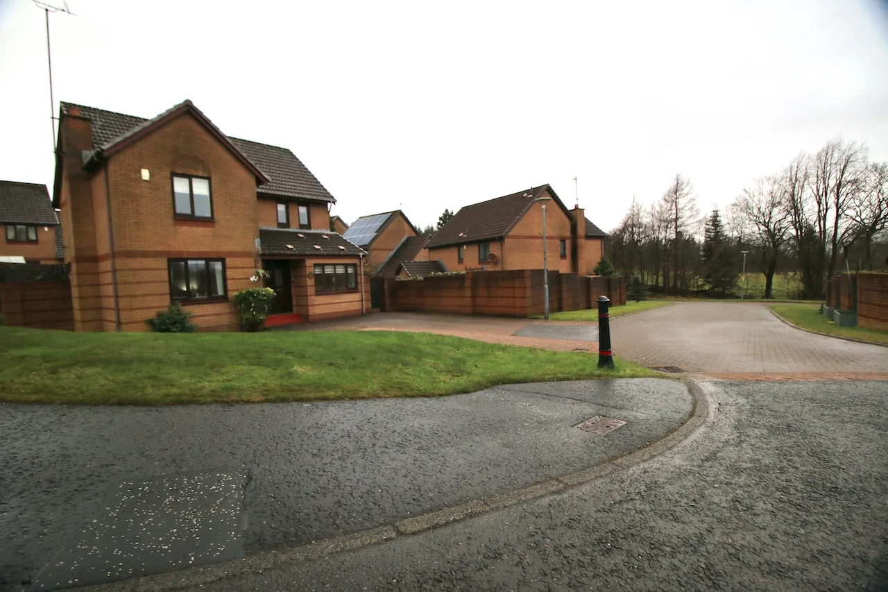 Glen Douglas Drive, Craigmarloch, Cumbernauld, G68 0DW, photo 2