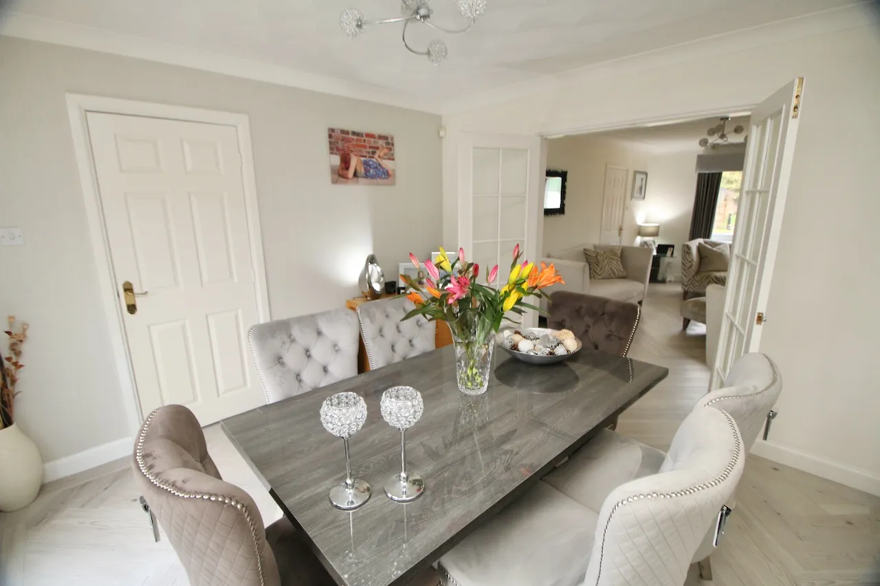 Glen Douglas Drive, Craigmarloch, Cumbernauld, G68 0DW, photo 8
