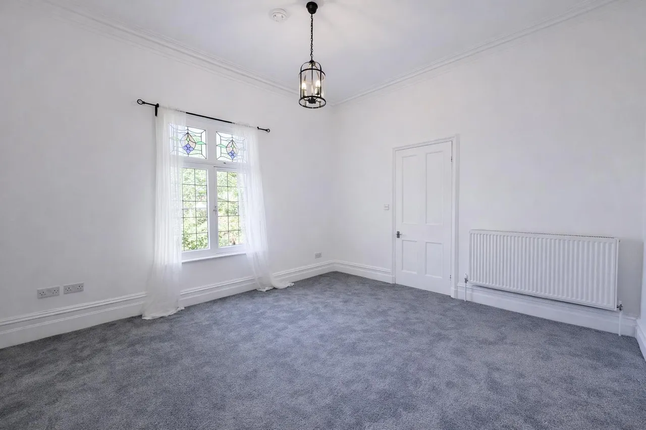 Doveston Road, Sale, M33, photo 26