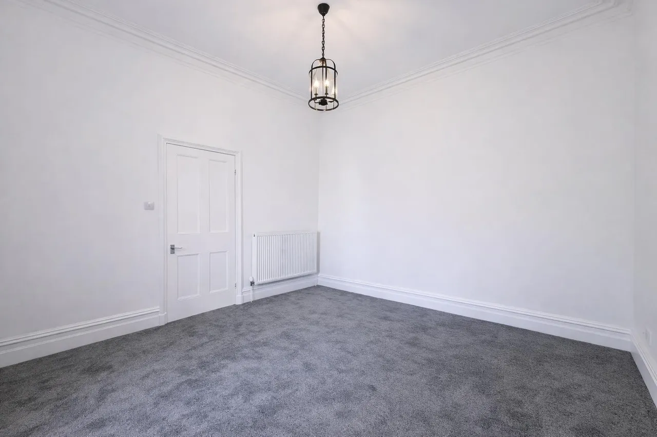 Doveston Road, Sale, M33, photo 27