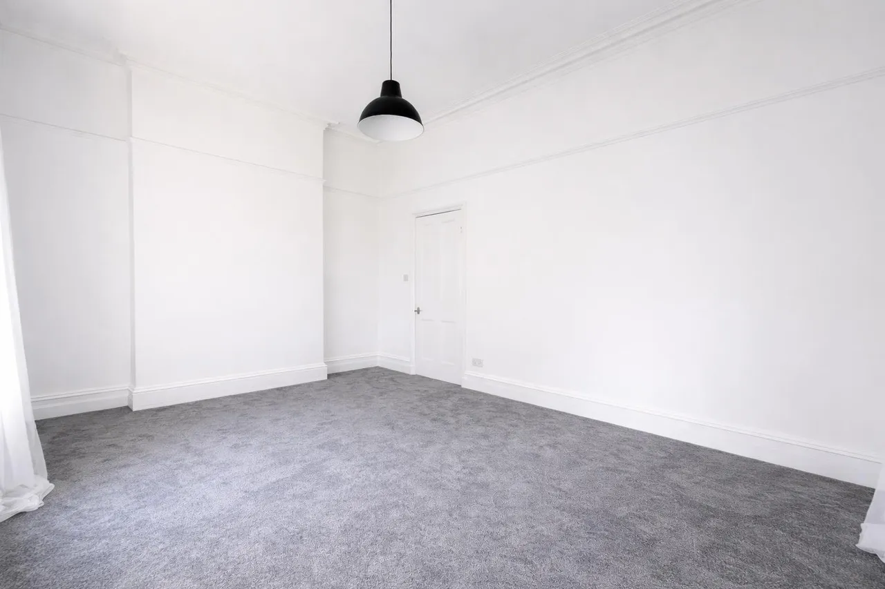 Doveston Road, Sale, M33, photo 21