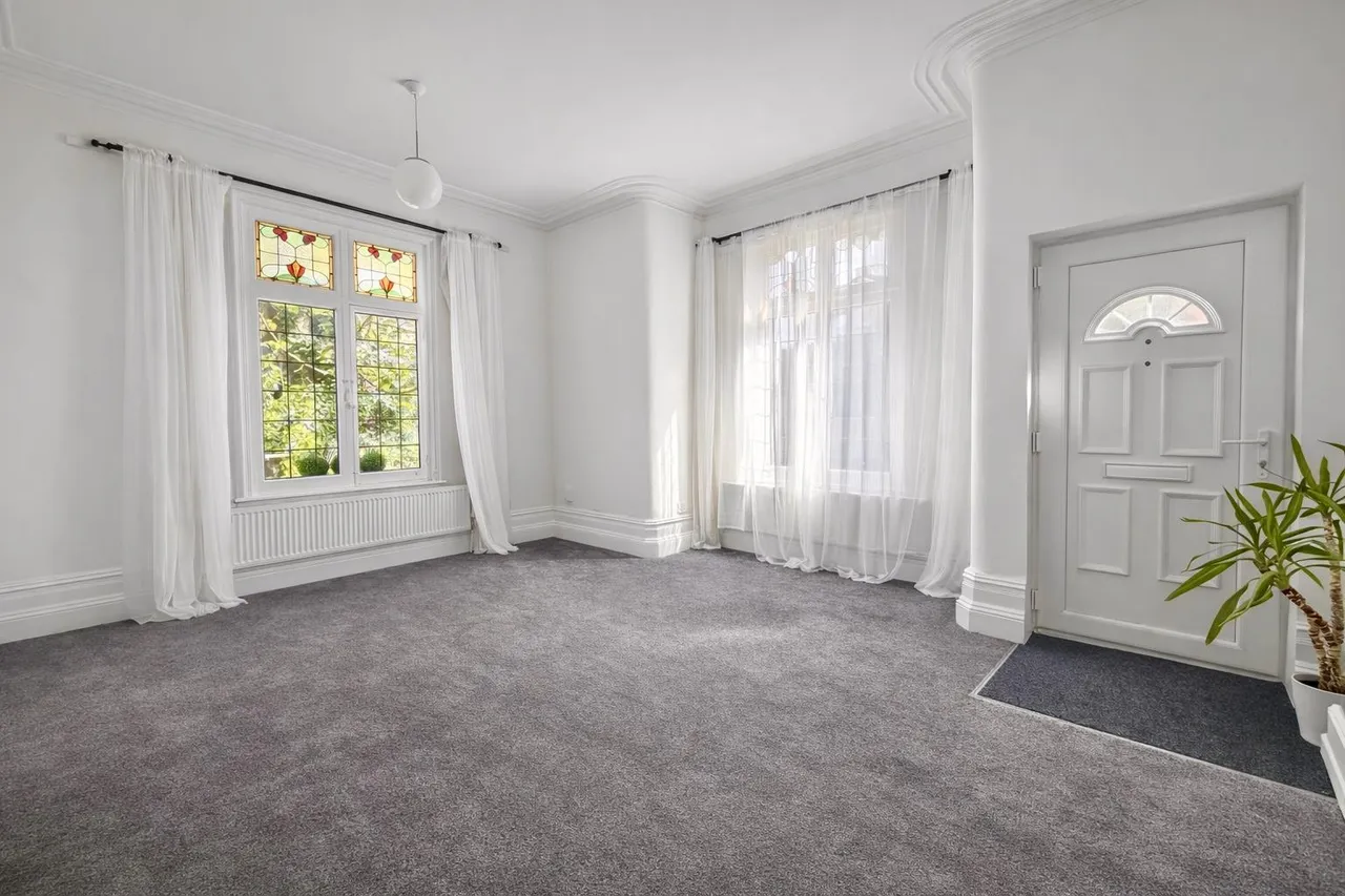 Doveston Road, Sale, M33, photo 7